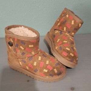 UGG Jona Confetti Logo Boots Kids SZ 10